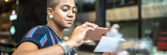7 ways to cash a check with or without a bank account